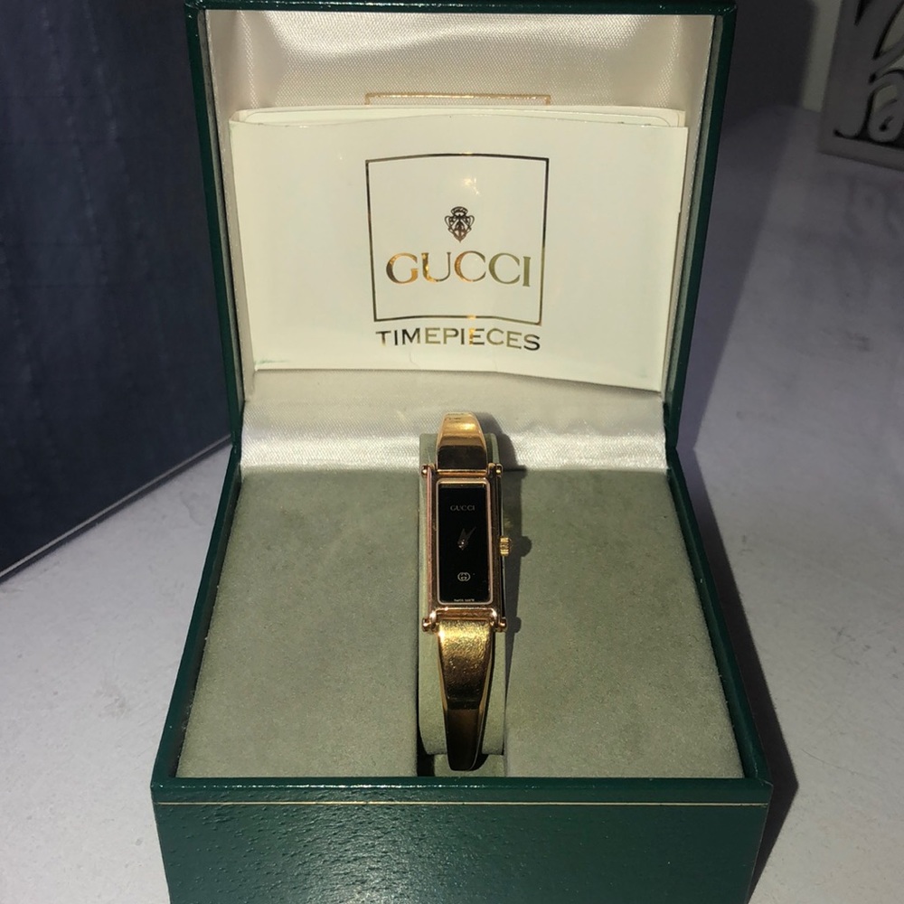 Vintage Gucci Gold Women’s Watch